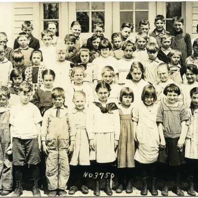 Lacey School 2nd Grade, 1920-1921
