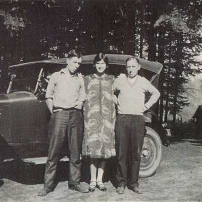 Wyatt Thornton, Grace Jones and Emmett Thornton: Copyright: Orphan Work-Rights Holder Not Identifiable; Origformat: Photographic; Resolution: 1200 dpi