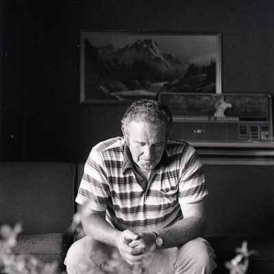 Don Donnelly: Frame 8