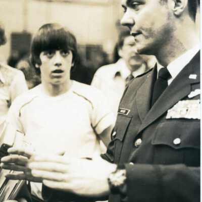 Larry: Origformat: Photographic