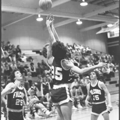 Timberline Basketball: Frame 31b