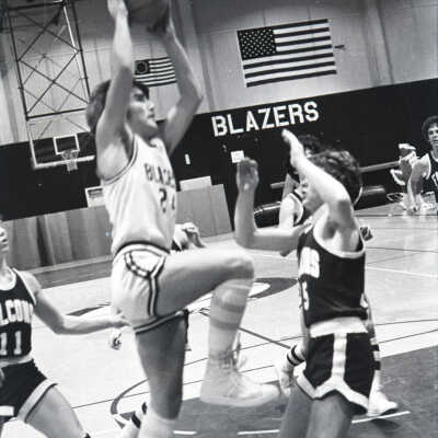 Timberline Basketball: Frame 34b