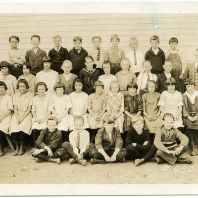 Lacey School 5th and 6th Grades, 1923-1924
