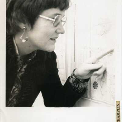 Karen Fraser: Origformat: Photographic