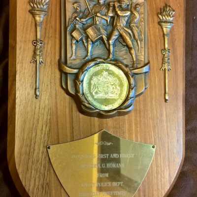 Plaque