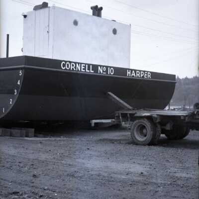 barge: Origformat: Print; Resolution: 200 dpi