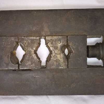 Thread Cutting Die Close-up: Copyright: Lacey Museum; Origformat: Artifact