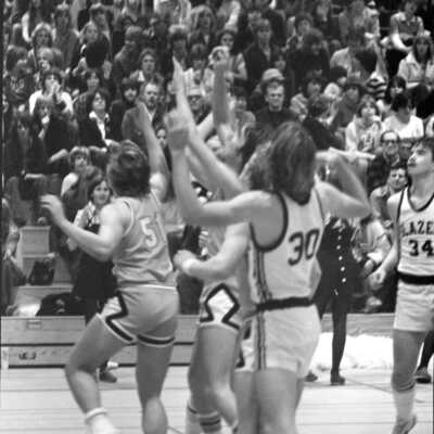 Timberline vs. Centralia, Men's Basketball, 1976: Frame 15