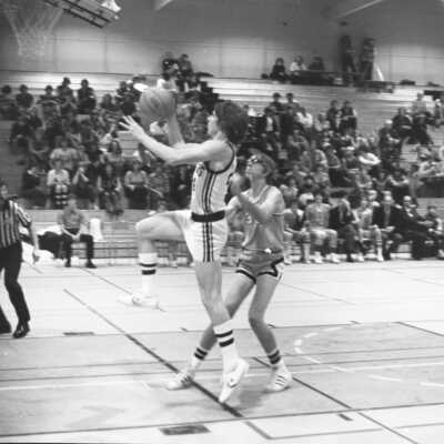 Timberline vs. Centralia, Men's Basketball, 1976: Frame 7