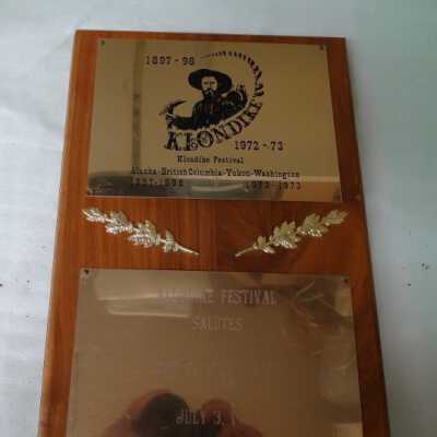 Plaque, Award
