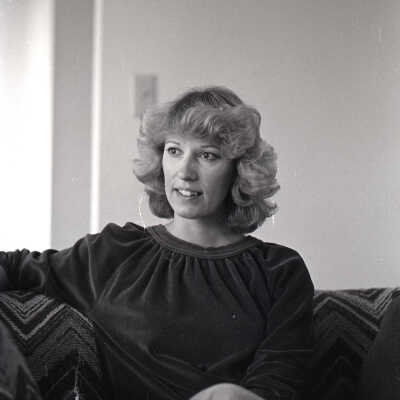 Linda Honeywell, Unknown Date: Frame 33