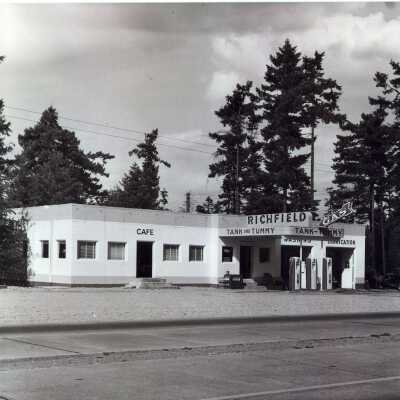 Richfield Tank and Tummy