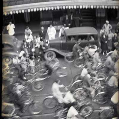 Olympia: Origformat: Negative; Resolution: 1200 dpi