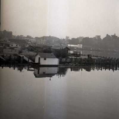 Olympia: Origformat: Negative; Resolution: 1200 dpi