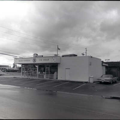 Baskin-Robbins, 1976: Frame 22a