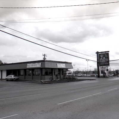 Arctic Circle Drive-in, 1976: Frame 32a