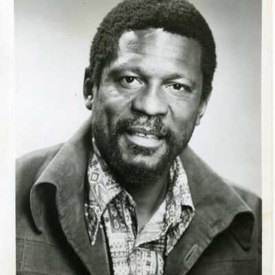 Bill Russell: Origformat: Photographic