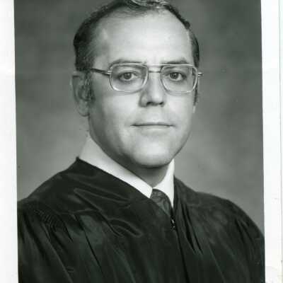 Robert F. Brachtenbach