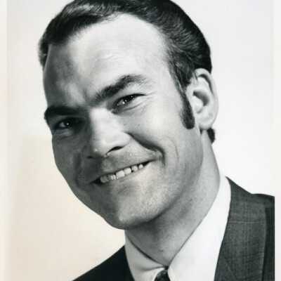 Dennis Dunham: Origformat: Photographic