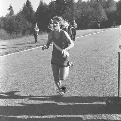 Cross-Country Race, 1973: Frame 32