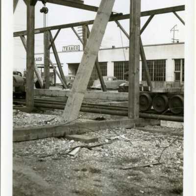 barge: Origformat: Print; Resolution: 200 dpi