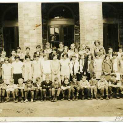 Lacey School 5th grade 1928: Origformat: Photographic; Resolution: 721
