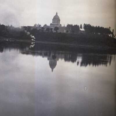 Olympia: Origformat: Negative; Resolution: 1200 dpi