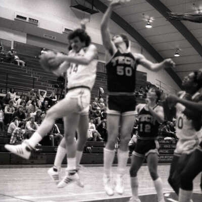 SMC Basketball, 01-01-1980: Frame 2