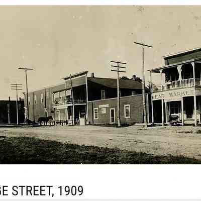 1909 Bridge Street