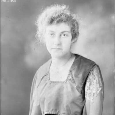 HENNING, Olieva R.