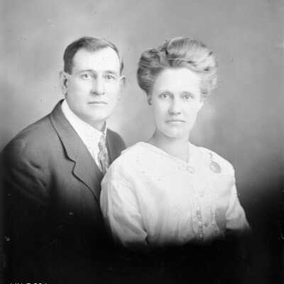 GILSON, Louis & wife?