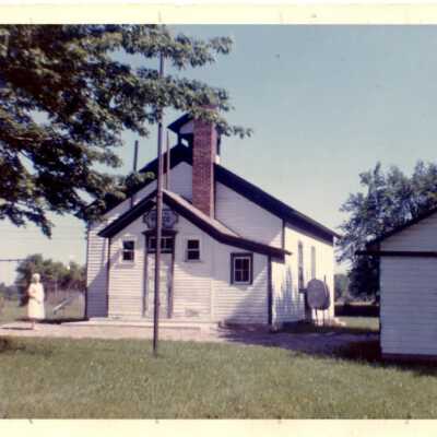Price School, Victor Twp.