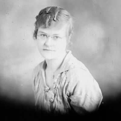 Miss SCHAFER MK-L 367