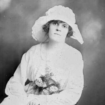 SCHAFER, Pauline