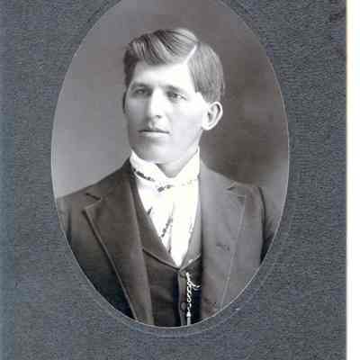 UNIDENTIFIED