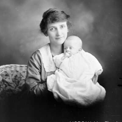 MORGAN, Mrs. Floyd Family