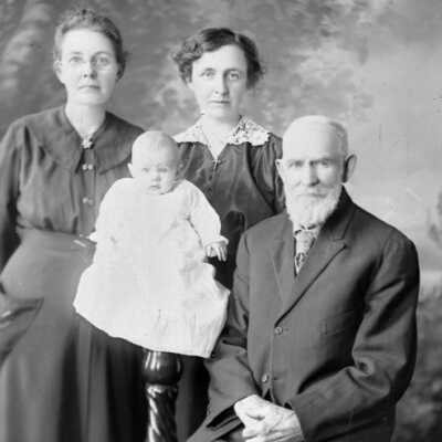 DANIELS, Mrs. Family
