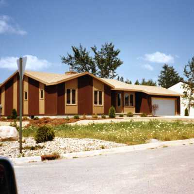 715 Lehigh