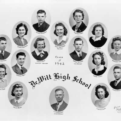 1942 Graduating Class