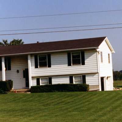 409 E. Herbison