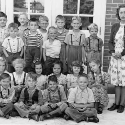 DeWitt School - Doratha Rosecranz class c1948