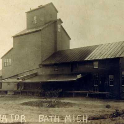 Elevator, Bath
