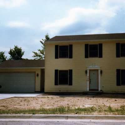 708 Larchmont