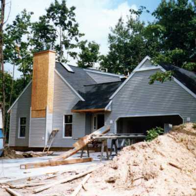 709 Larchmont