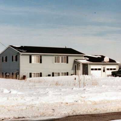 207 E. Herbison