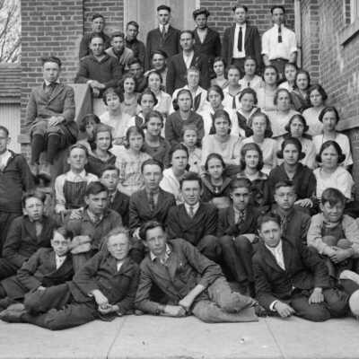 DeWitt School Photo c1918