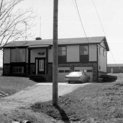 1621 Larkwood