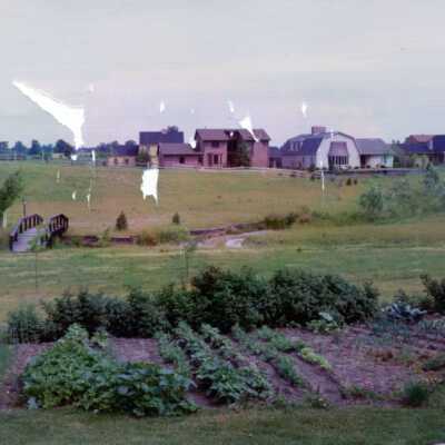 812--814 Main Court