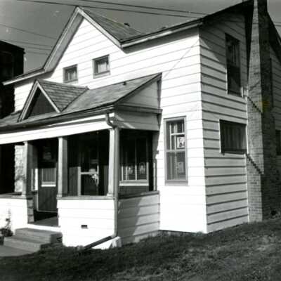 Spring Street, St. Johns