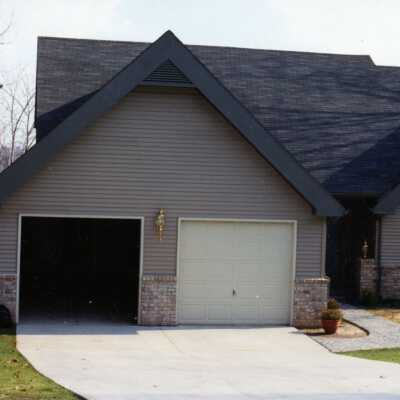 Geneva Drive West 1111-1324